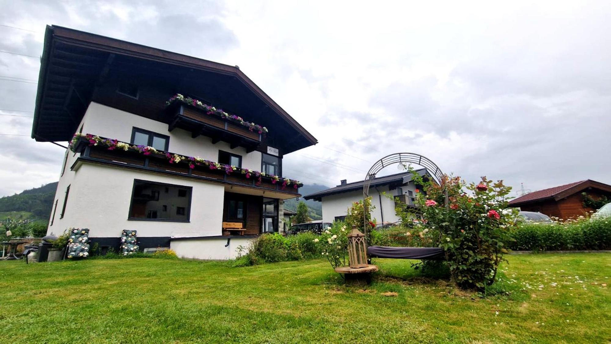Alp Haus Grossglockner Apartment Bruck an der Grossglocknerstrasse Luaran gambar