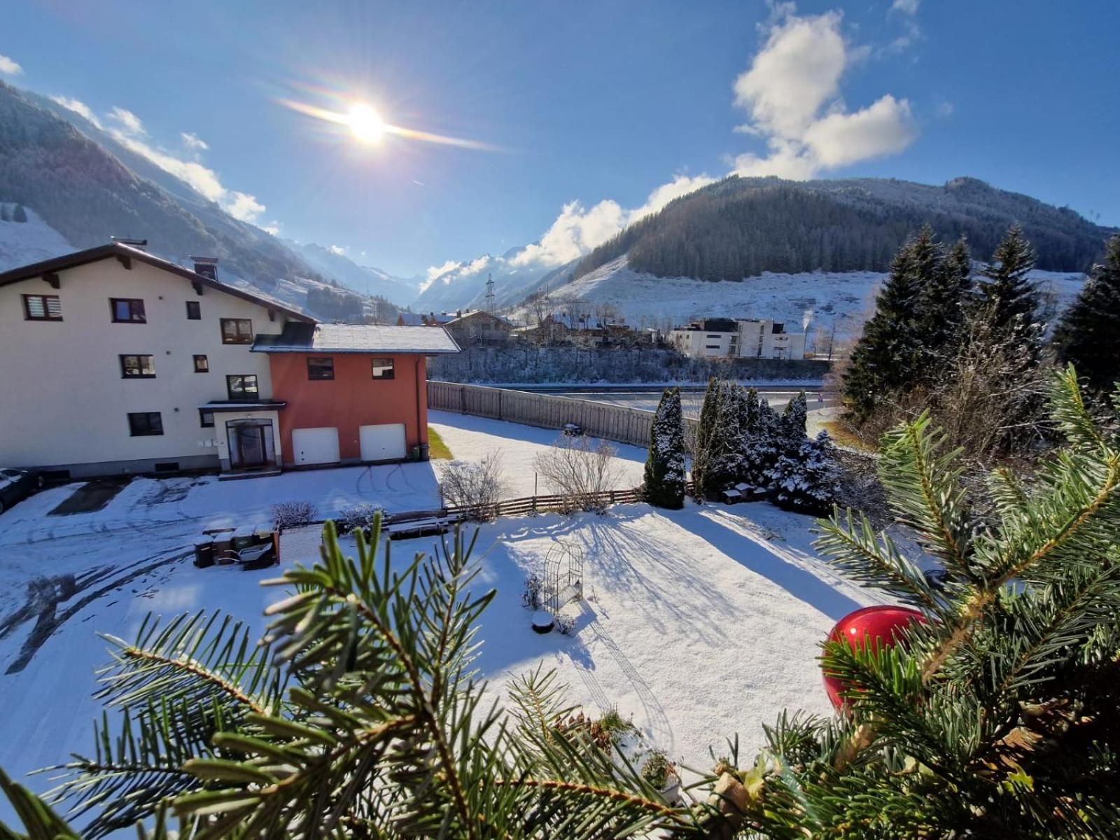 Alp Haus Grossglockner Apartment Bruck an der Grossglocknerstrasse Luaran gambar