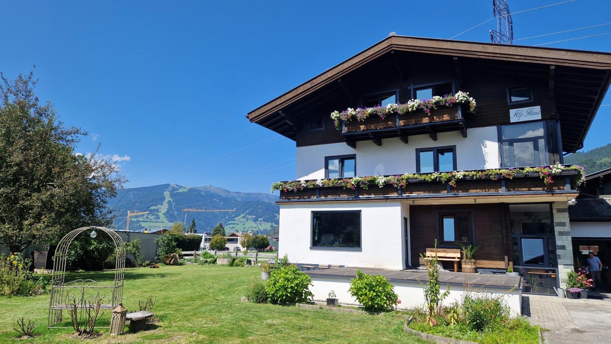 Alp Haus Grossglockner Apartment Bruck an der Grossglocknerstrasse Luaran gambar